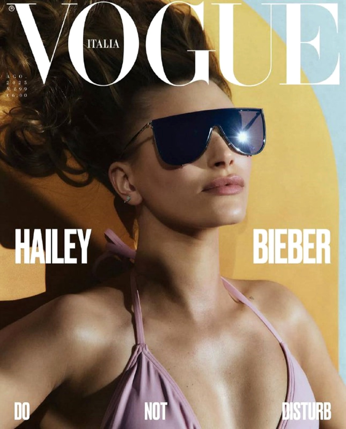 Хейли Бибер — героиня августовского номера Vogue Italia.