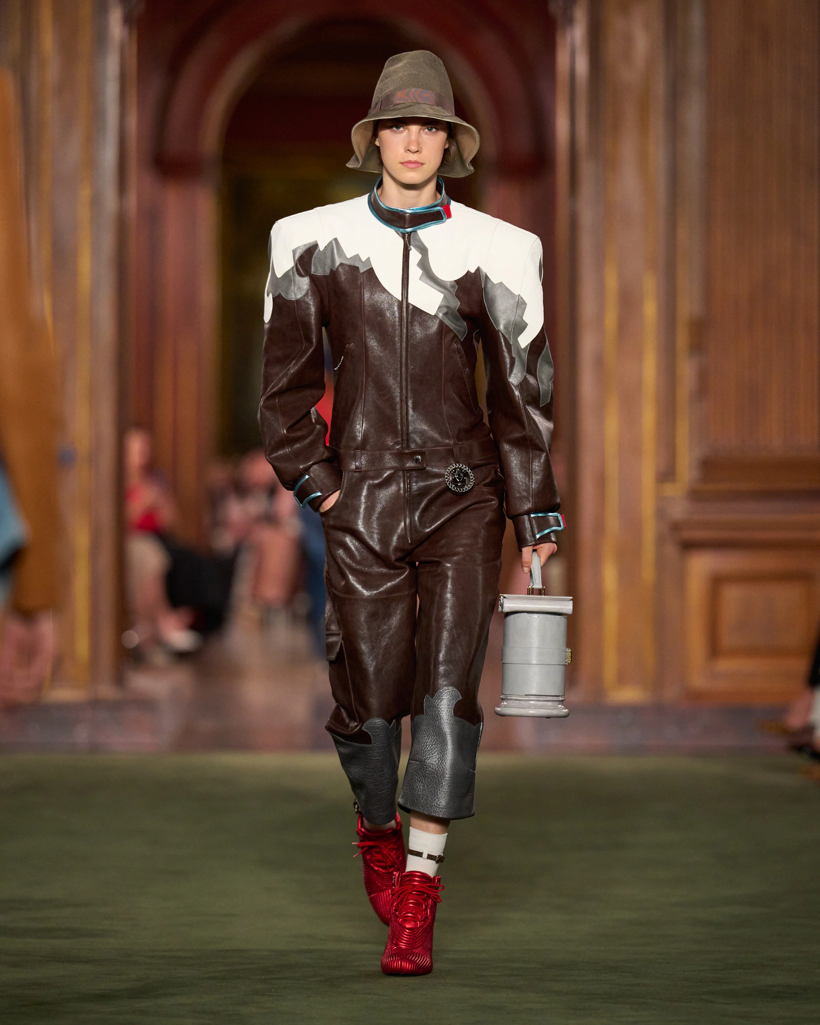 Louis Vuitton 2027 look 7