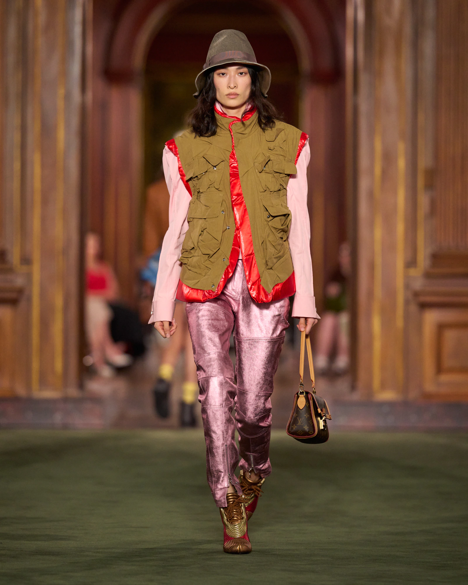 Louis Vuitton 2027 look 8