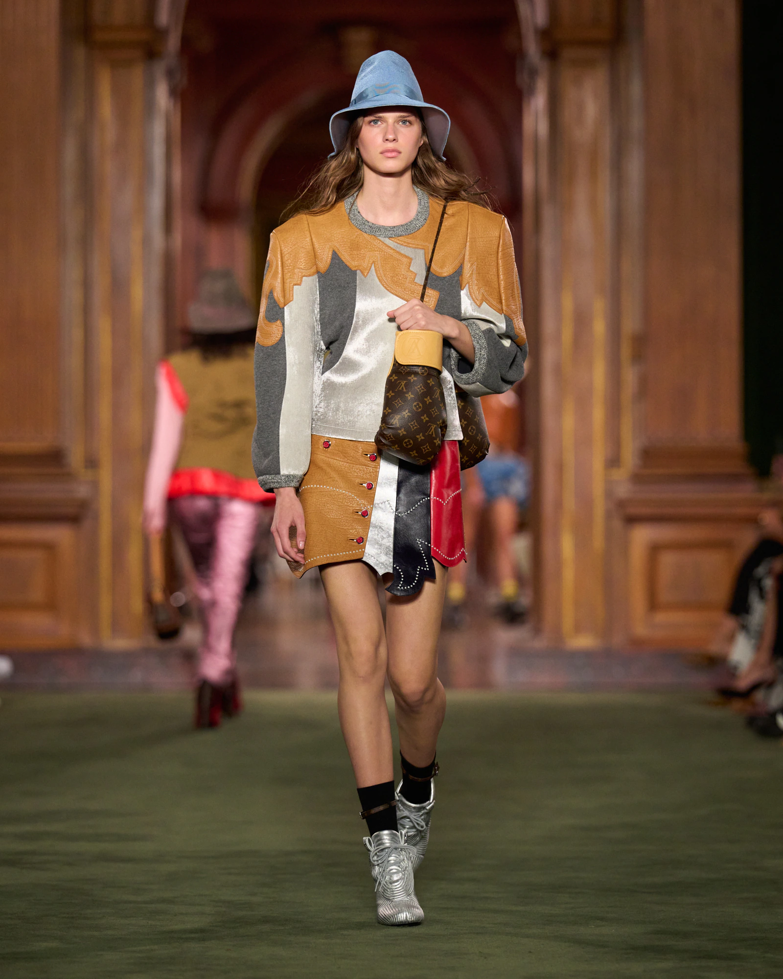 Louis Vuitton 2027 look 11