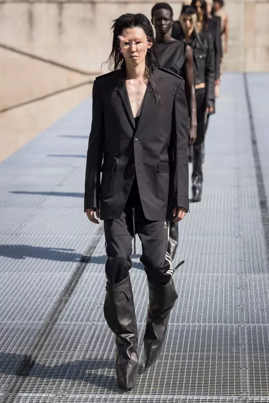 Rick Owens SS27 Menswear look 7