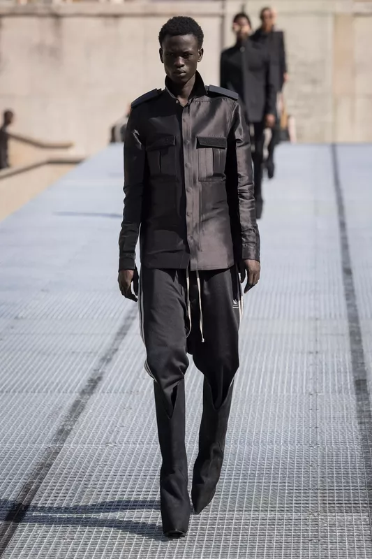 Rick Owens SS27 Menswear look 15