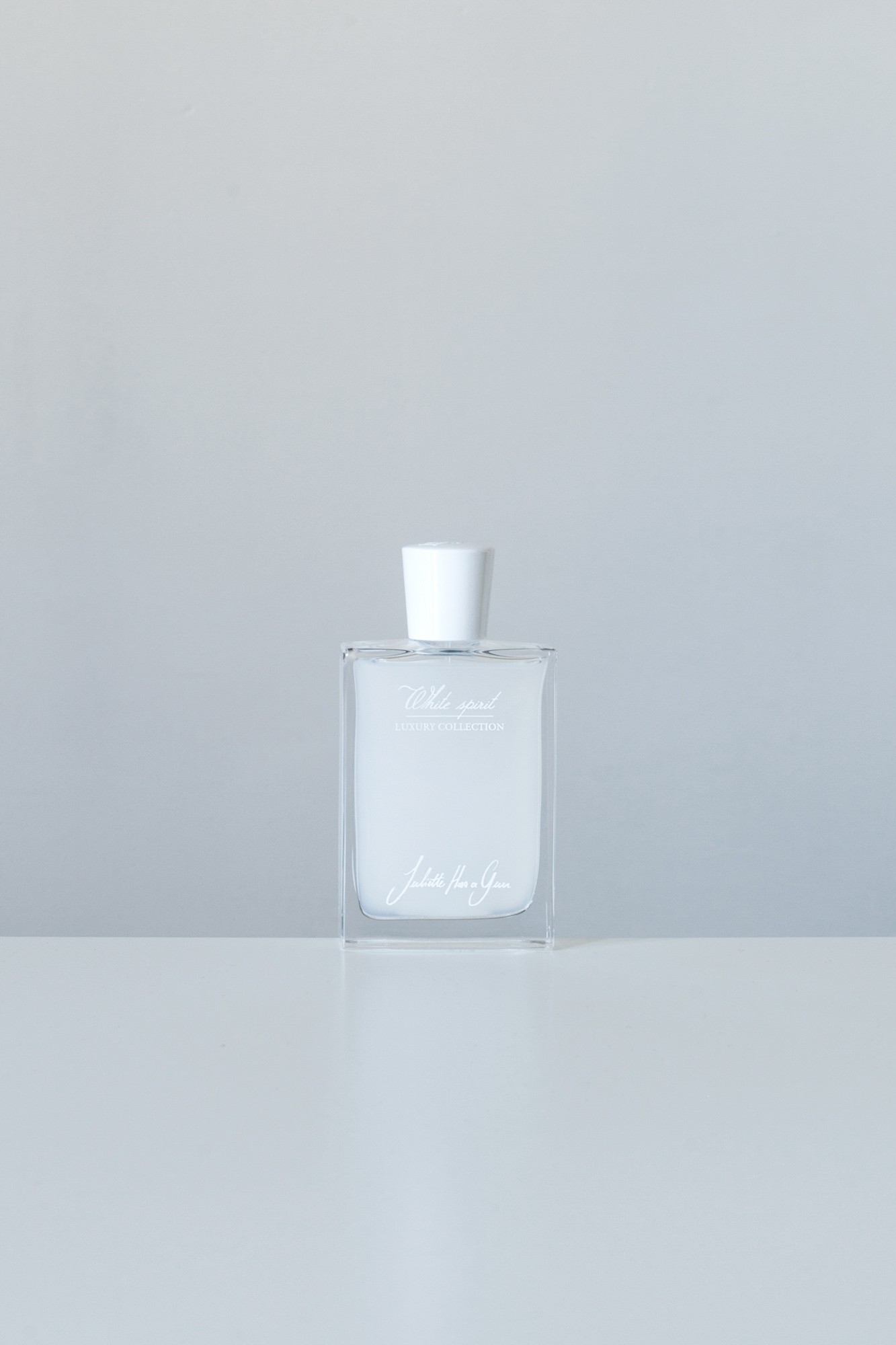 White Spirit, Juliette Has a Gun